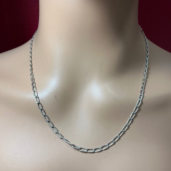Sterling Silver Italian Paper Clip Style Necklace. 20 inches long - Picture 1 of 6